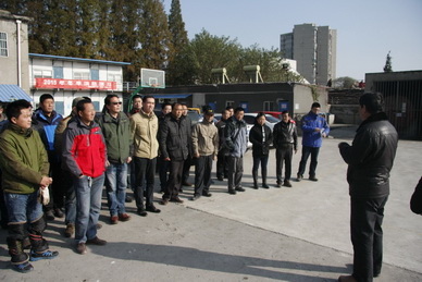 公司開(kāi)展冬季消防演練